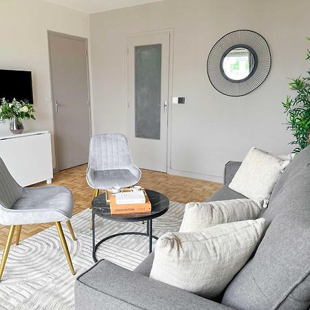 Brand-New Studio With Eiffel Tower View Parijs Buitenkant foto